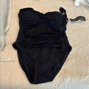 NWT, La Blanca Midnight Ruched Swimsuit